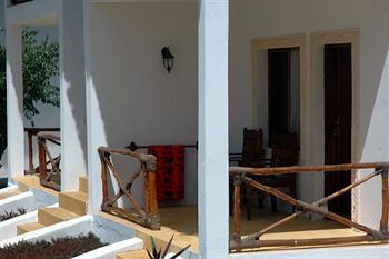 Ngalawa Beach Village Chwaka Ngoại thất bức ảnh